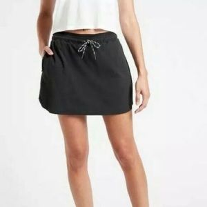 Athleta black Crest skort sz 16